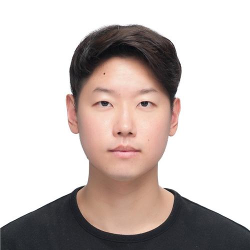 Photo of Sung Jin Yang in a black shirt in front of a white background.