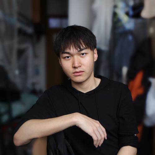 Headshot of Zhenyu