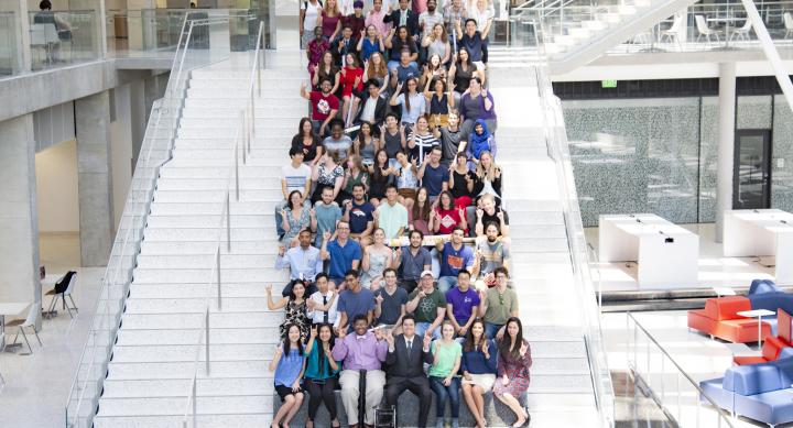 Past REU and RET participants pose in the ECE atrium.